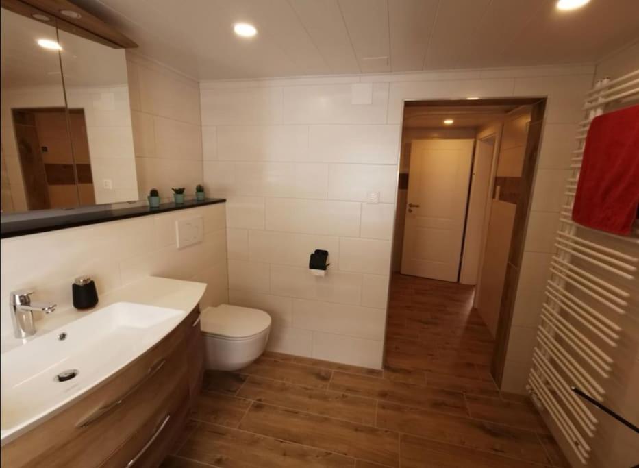 Apartment Chalet Im Sunnigen Usblick Венген Екстериор снимка